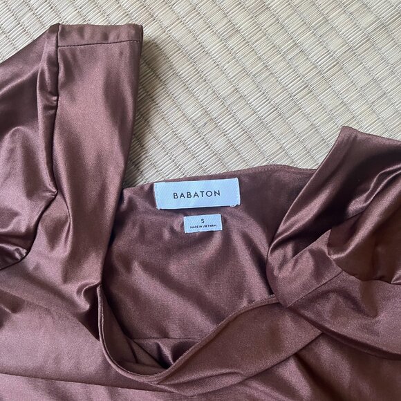 Babaton long sleeve contour bodysuit in pinecone brown - Picture 4 of 4